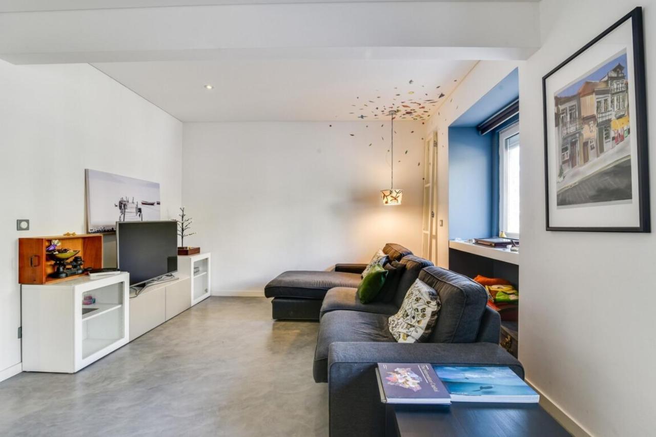 Charming 2 Bedroom At Restelo Appartement Lisboa