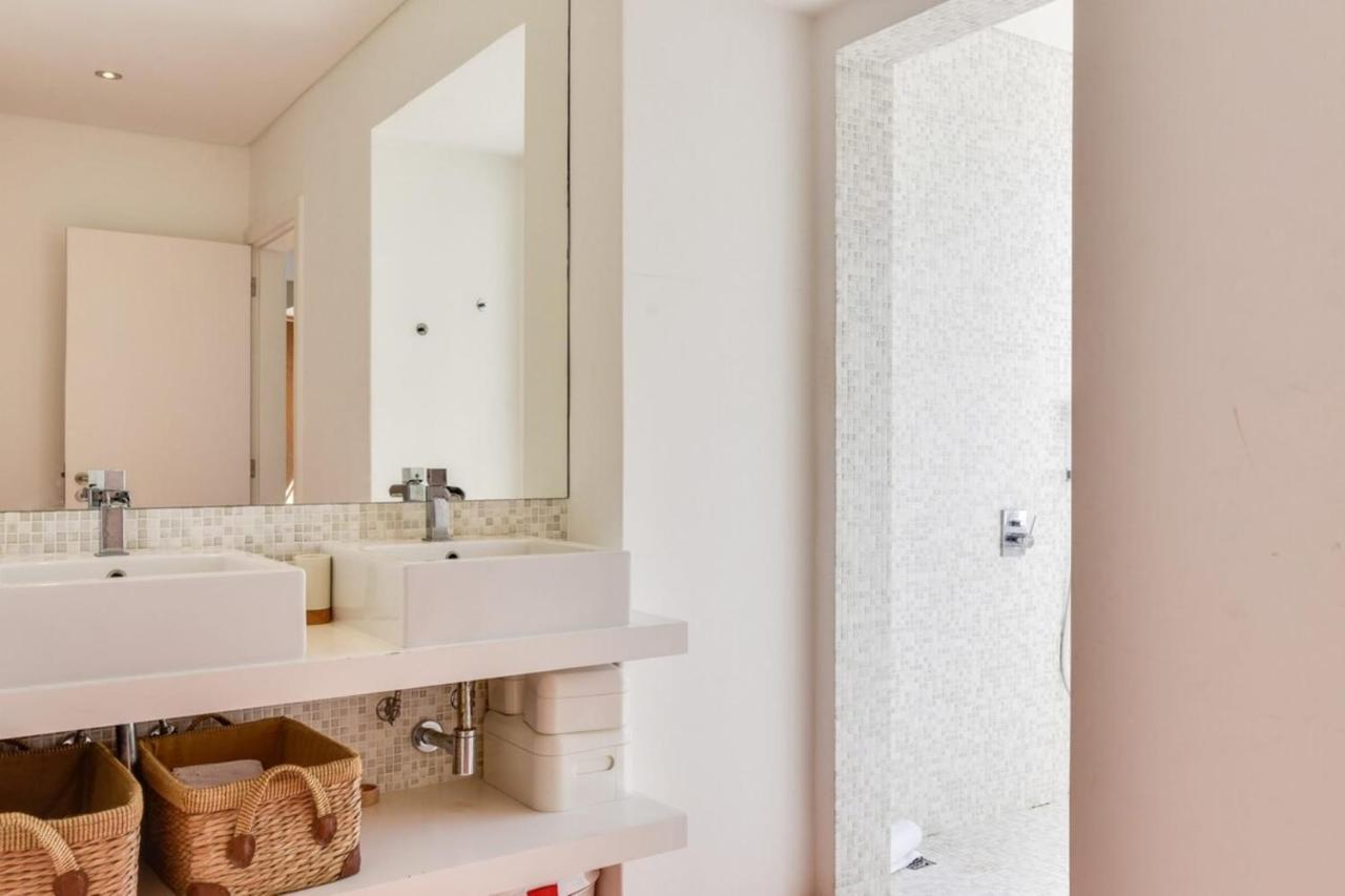 Charming 2 Bedroom At Restelo Appartement *